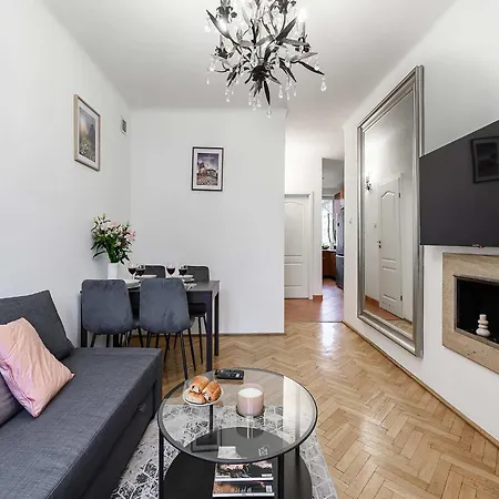 Apartmán By Lampaul With Garden